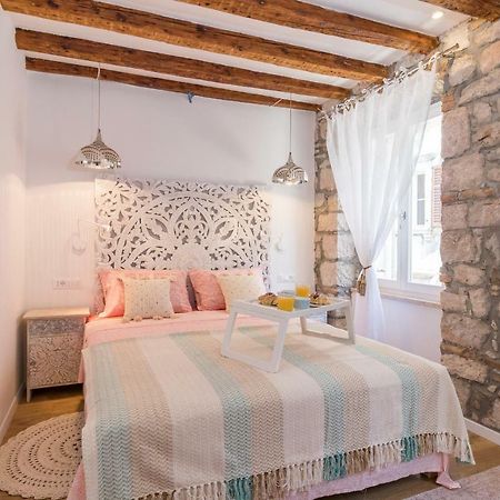 Deluxe Apartment Mimi روفينج المظهر الخارجي الصورة
