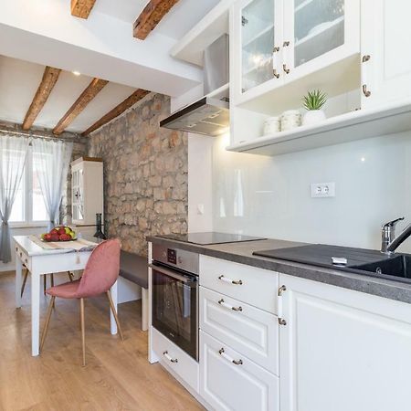 Deluxe Apartment Mimi روفينج المظهر الخارجي الصورة