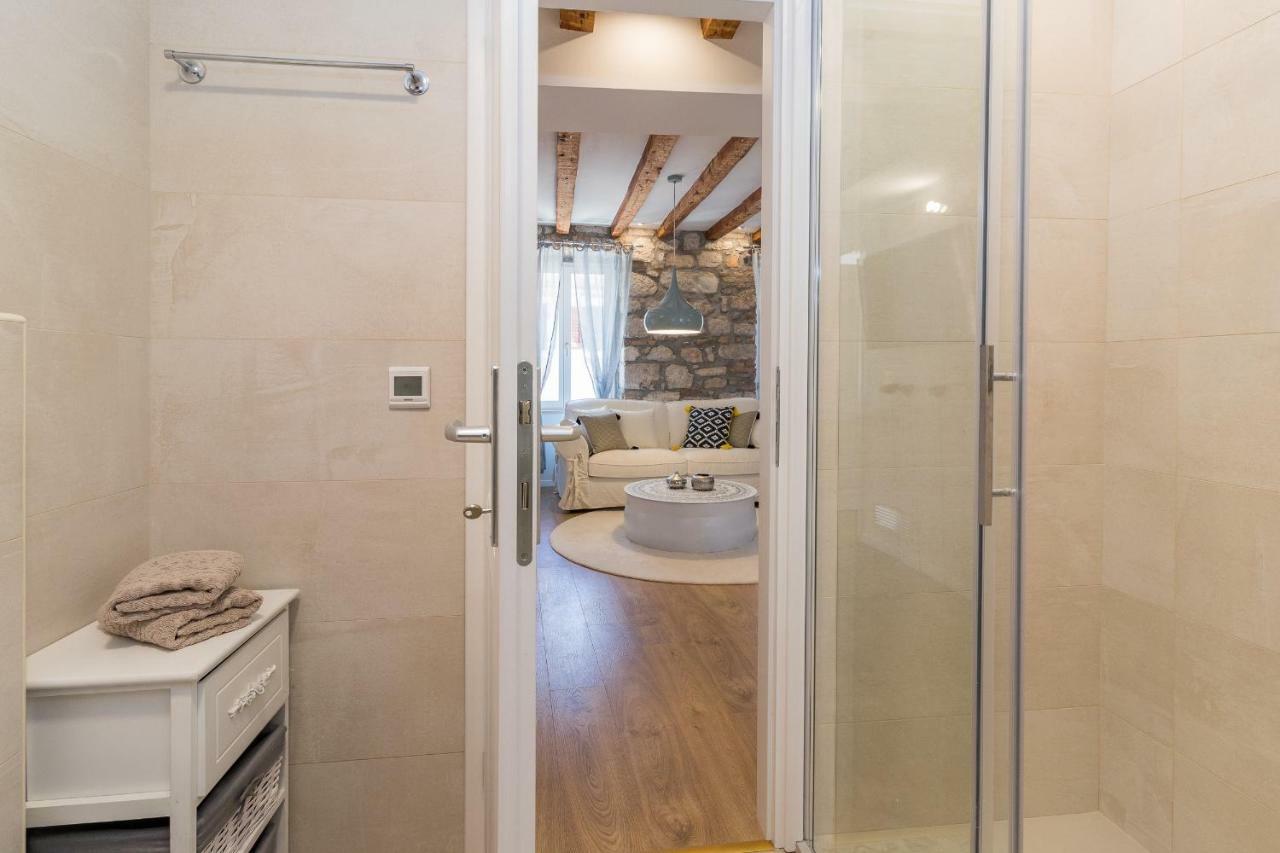 Deluxe Apartment Mimi روفينج المظهر الخارجي الصورة
